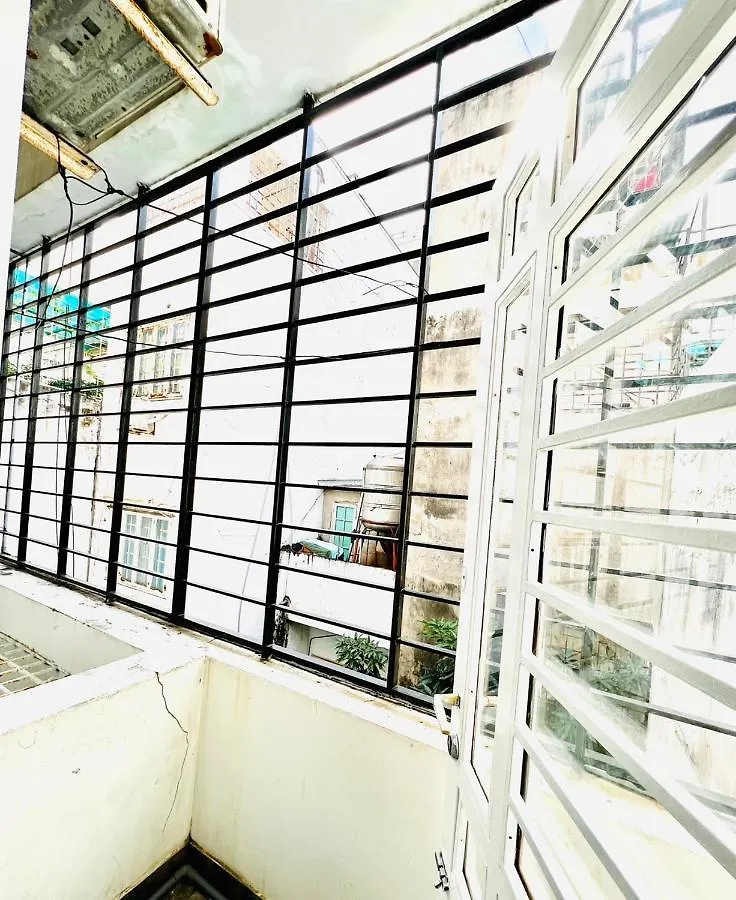 Mina House Airport Apartment Хошимин